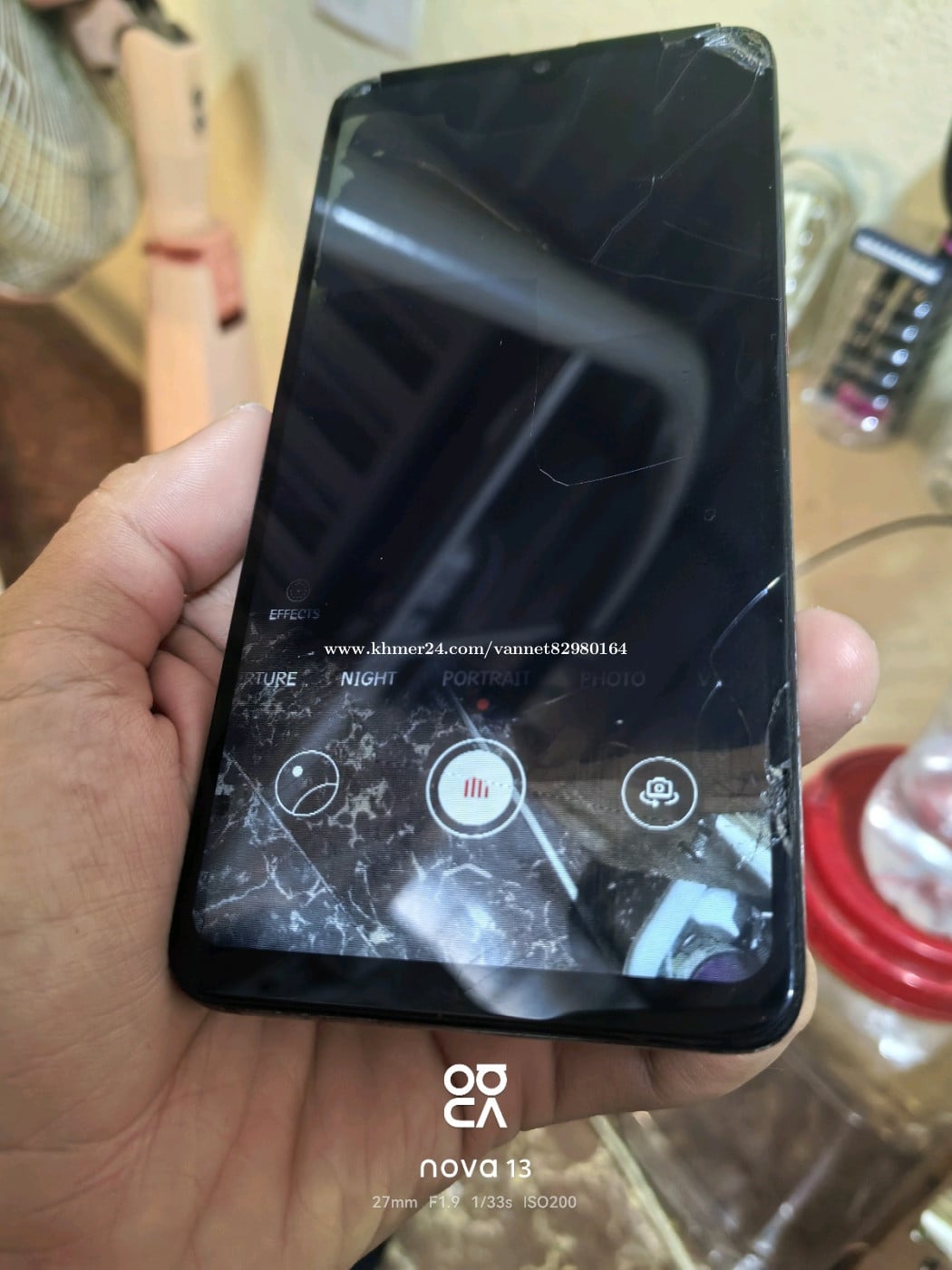 មេៗណាមានអេក្រង់ mate 20 តម្លៃធូរទេ