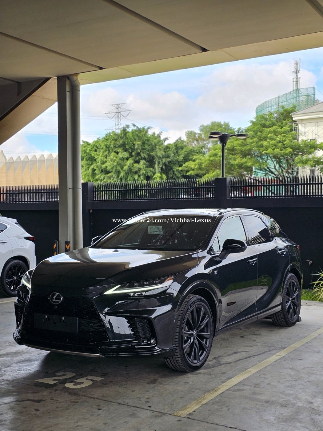 ស្តុកទើបមកថ្មី RX500h F-Sport 2026/Spec. នាំចូលពីជប៉ុនផ្ទាល់