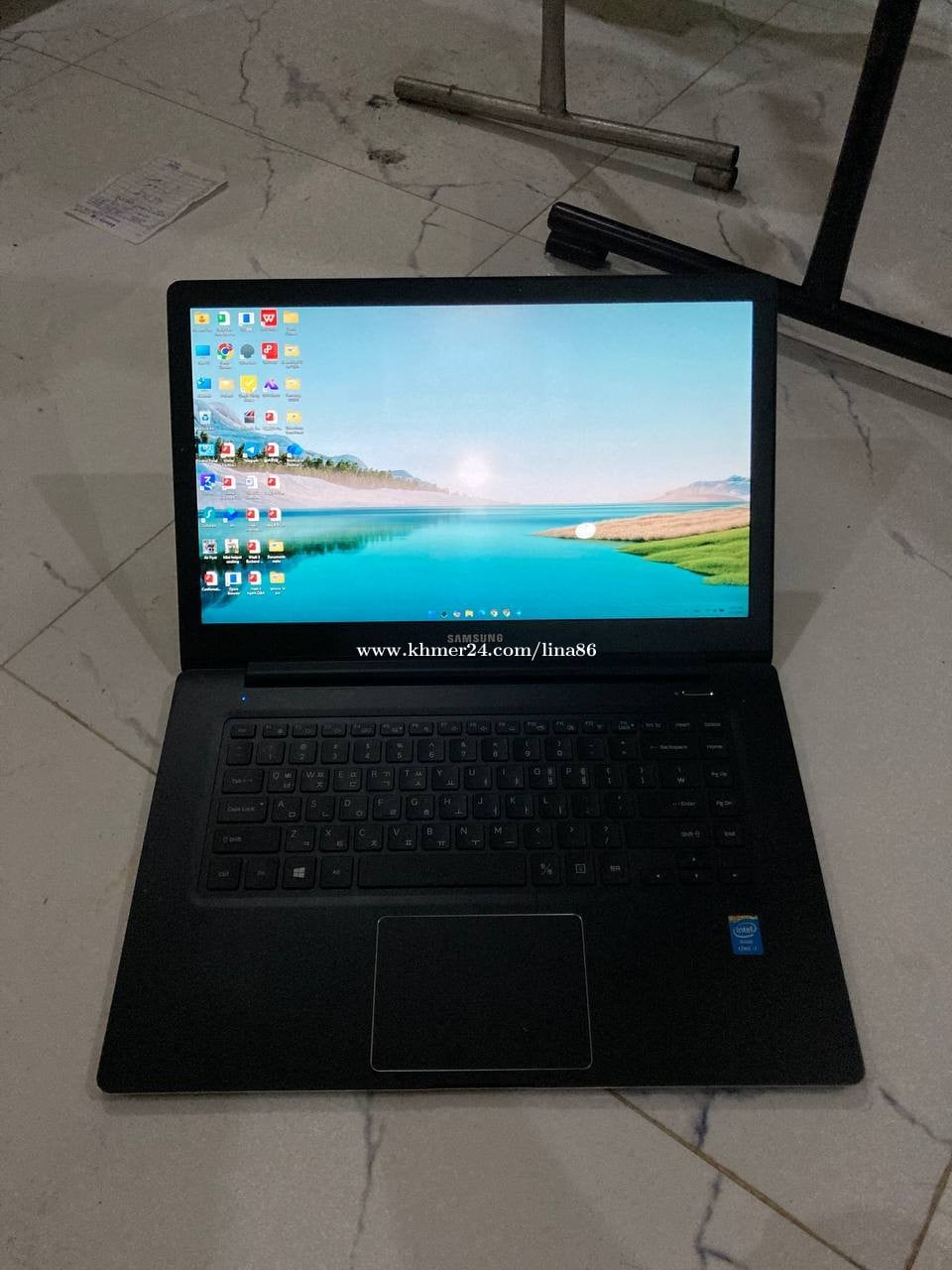 លក់កុំព្យូទ័រយួរដៃ Samsung មួយទឹកស្អាត (Laptop Samsung for Sale)