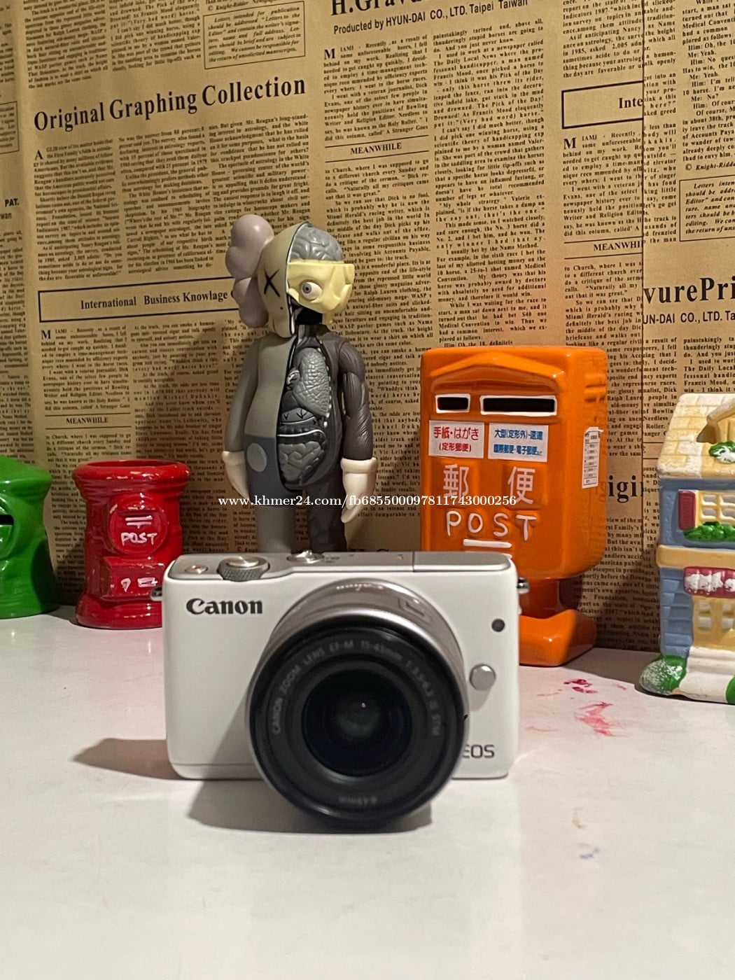 Canon M10