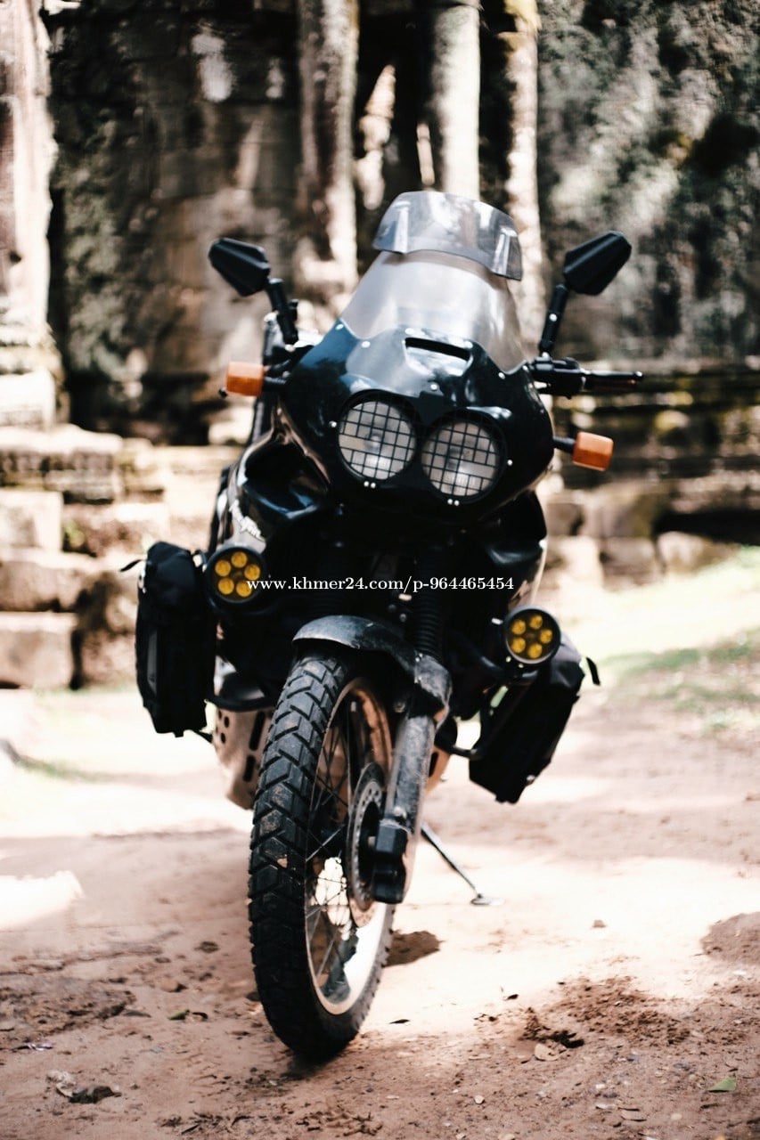 Honda XRV 750 Africa Twin (RD07A)