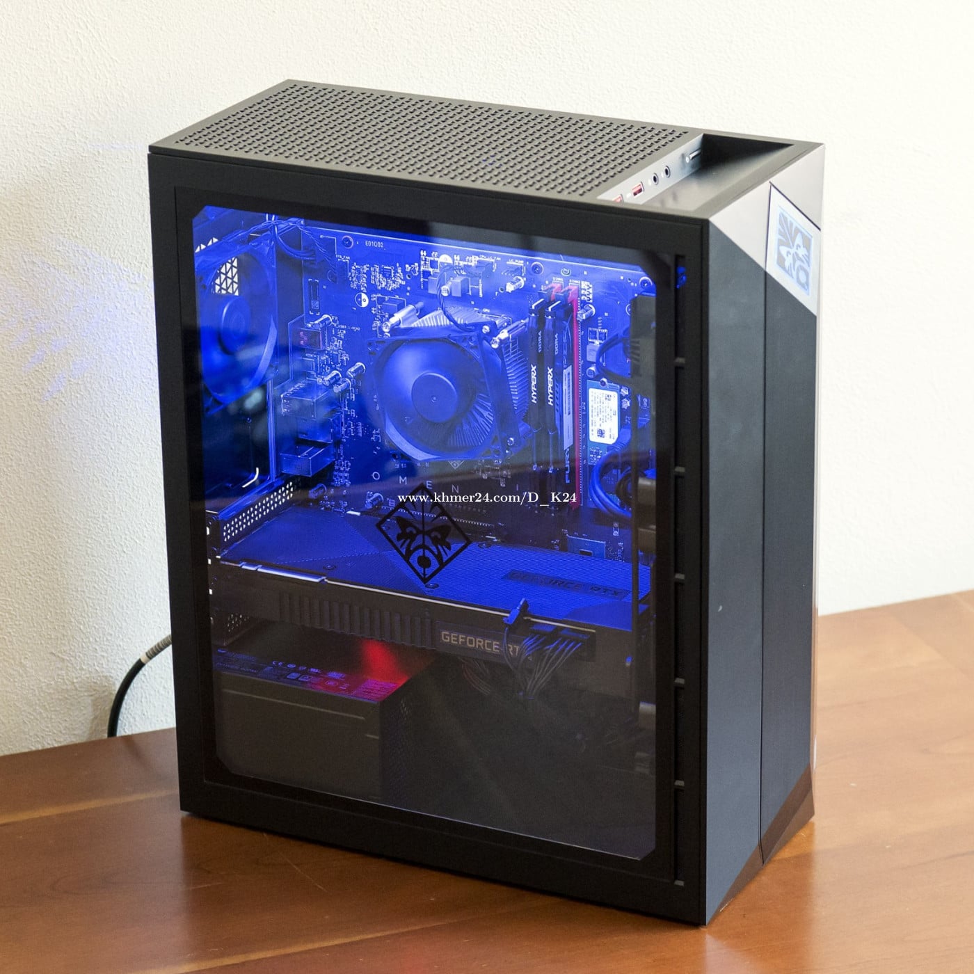 Gaming Desktop HP Omen Obelisk ឡៃឡុង