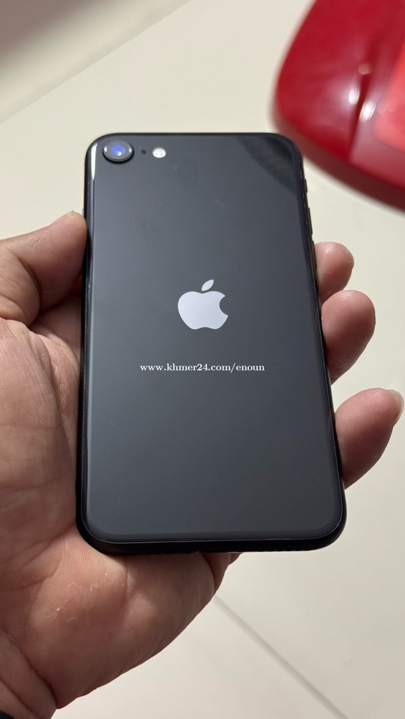 iPhone SE នៅសានំុ