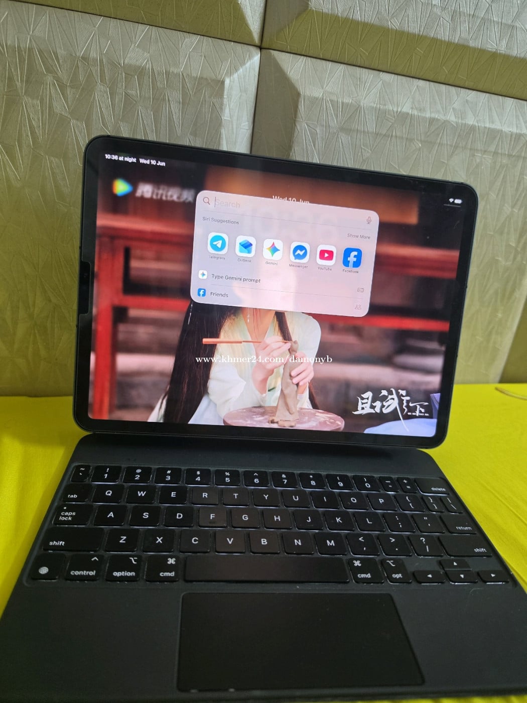 M1 256 with sim change with surface pro