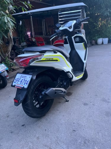 ម៉ូតូលក់ប្រញាប់
