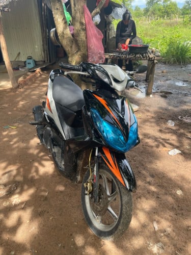 ម៉ូតូធូៗសម្រាប់បងប្អូនណាដែចង់បានម៉ូតូធូៗមានមួយគ្រឿងហើយ