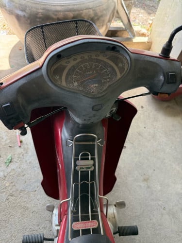ម៉ូតូលក់