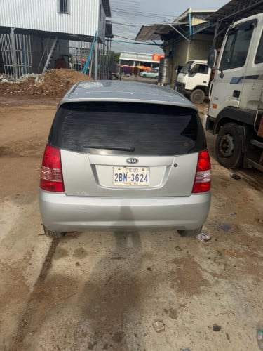 ឡានលក់ឡានស្អាត