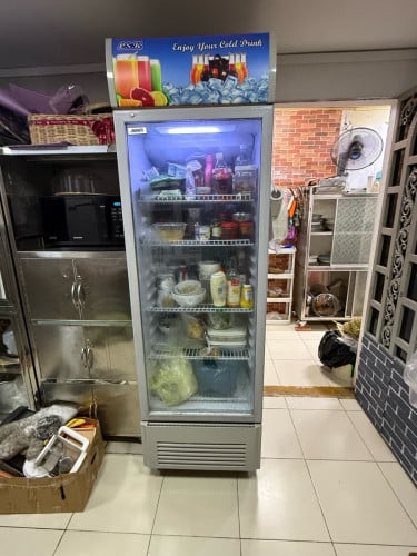 ទូរកក និង ទូក្លាសេ លក់