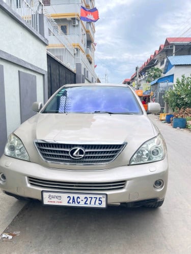 ម្ចាស់ជិះផ្ទាល់ឈ្មោះផ្ទាល់