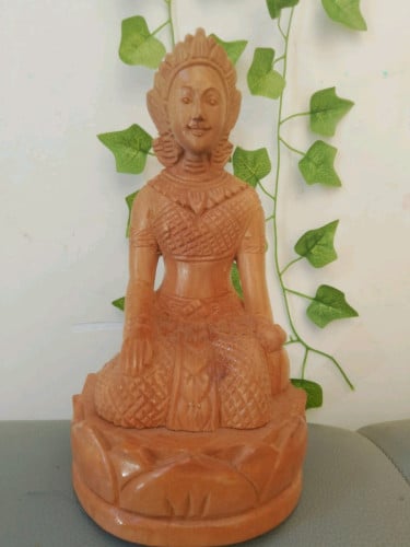 លក់ជំនាងផ្ទះខ្មែរមួយកាលទិញ180$ ឈើធ្នង់...ឥឡូវលក់តែ100$...