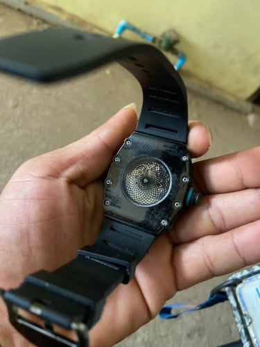 លក់ប្រញាប់លុយ20$