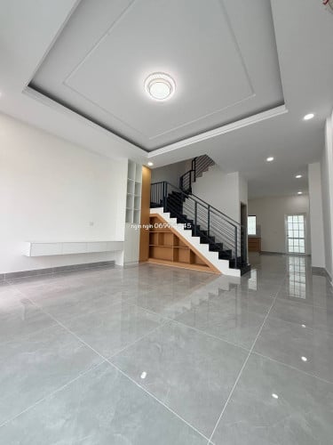 វីឡាកូនកាត់សម្រាប់លក់/Asiatic Link Villa for Sale ទីតាំង៖នៅបុរីលន បណ្តោយផ្លូវ40ម៉ក្រុងព្រះសីហនុ