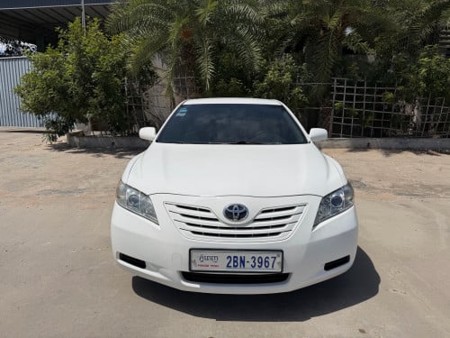 ឡានលក់ Camry le