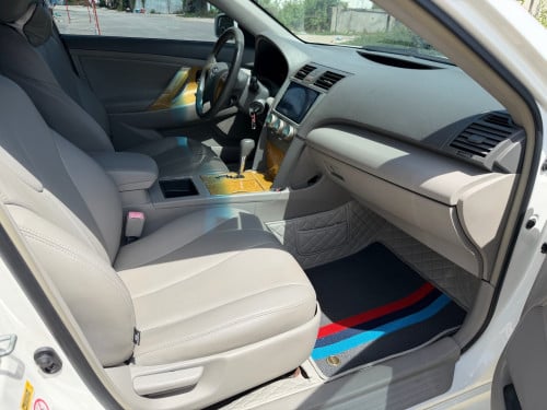 ឡានលក់ Camry le