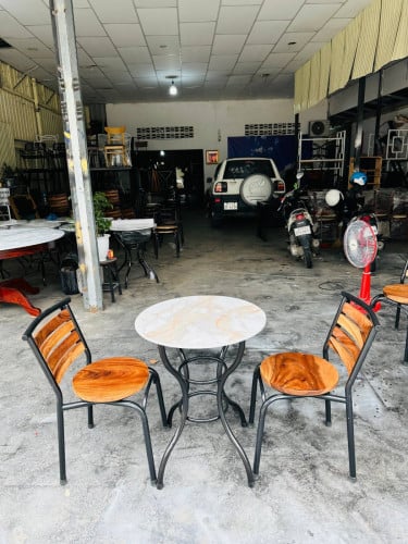 កៅអី តុ chairs and tables