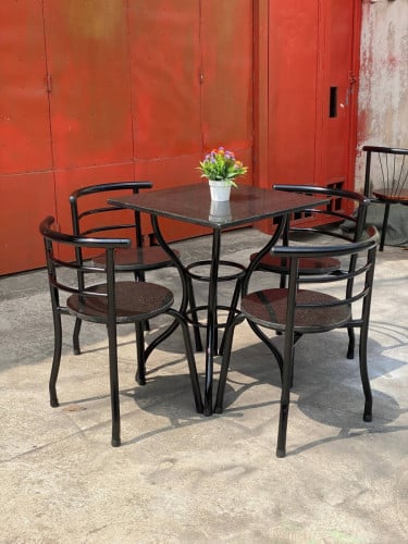 កៅអី តុ chairs and tables