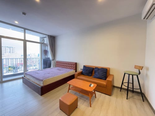 แแปแแแผแแแฝแแแธแแถแแ แแนแแแแแแ (Condo Golden one)