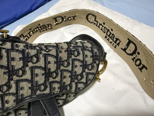 កាបូបនារីស្ទីល Dior Saddle