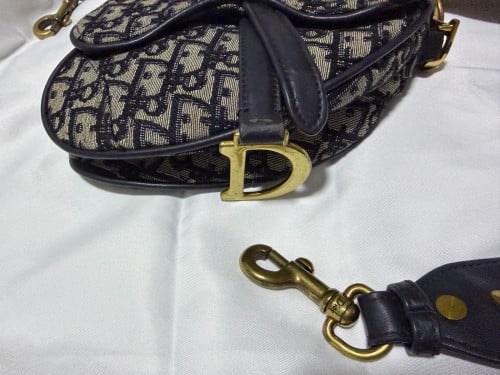 កាបូបនារីស្ទីល Dior Saddle