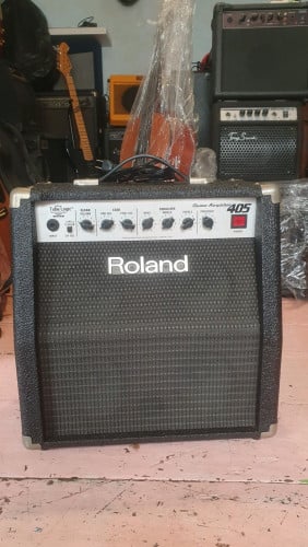 ធុងហ្គីតាមានគ្រប់ទំហំ.. Guitar amplifier
