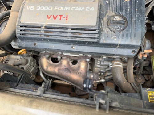 ឡានសំណុំស្អាត Highlander 2003 V6 ប៉ុង1 មីញ៉ែតMC