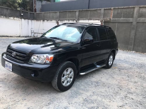 ឡានជិះផ្ទាល់ខ្លួន Highlander V4 ឆ្នាំ 2005