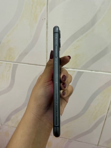 លក់ទូរស័ព្ទ I phone 11 (128G )