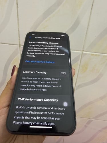 លក់ទូរស័ព្ទ I phone 11 (128G )