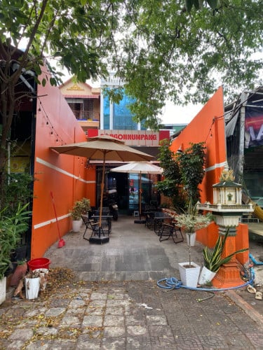ឱកាសជួលចែករំលែកទីតាំងក្នុងផ្ទះ (In-House Space Sharing) សម្រាប់លក់ស៊ុបក្តៅៗ