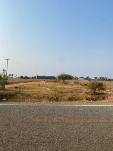 ដីកែង Land corner for sale hard title