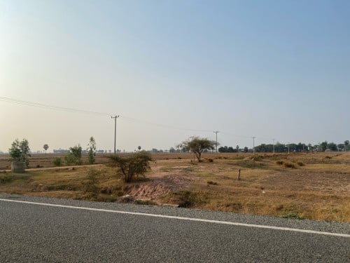 ដីកែង Land corner for sale hard title