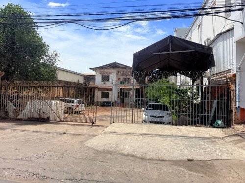 ដីសម្រាប់ លក់/Land for Sale នៅលើផ្លូវ271 ទីតាំងស្ថិតនៅសង្កាត់បឹងសាឡាង ខណ្ឌទួលគោក/Located Toul kouk