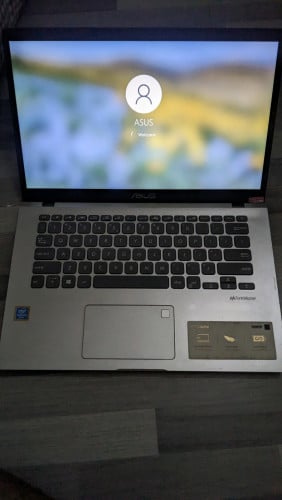 ចង់លក់ Laptop ស្ទើរតួរ មិនសូវបានប្រើ Slow