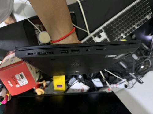 ទើបកាត់បាន Lenovo ThinkPad T14 Gen1 តម្លៃពិសេស 365$CPU i7-10th vPro Ram16GB SSD-513GB M.2