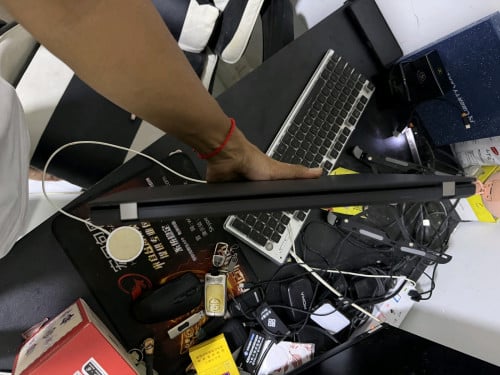 ទើបកាត់បាន Lenovo ThinkPad T14 Gen1 តម្លៃពិសេស 365$CPU i7-10th vPro Ram16GB SSD-513GB M.2