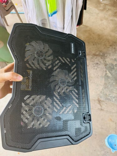 កង្ហារ​ Leptop