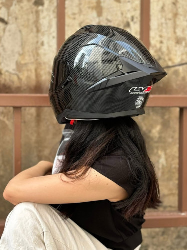 មួក​សុវត្ថិភាព​LVS នៅ​ដូច​ថ្មី​ពាក់​បាន​កន្លះ​ម៉ោង​