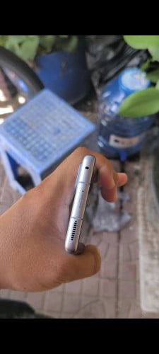 លក់ Mi 12 5G តូច Ram 12/256G តួស្ទើររៀងសិកៗ ថា98% ម៉ាស៊ីននៅអ៊េមថ្មនៅកាន់ល្អ