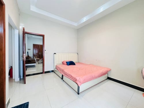 វីឡាម៉ូឌែន (Modern Villa) ក្នុងបុរី អង្គរភ្នំពេញ2 ត្រូវការលក់បន្ទាន់ខ្លាំង
