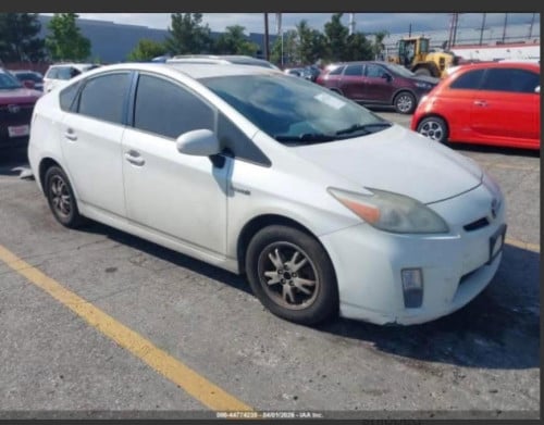 ឡៃឡុង Prius 2010 Option 3 អេក្រង់ធំ