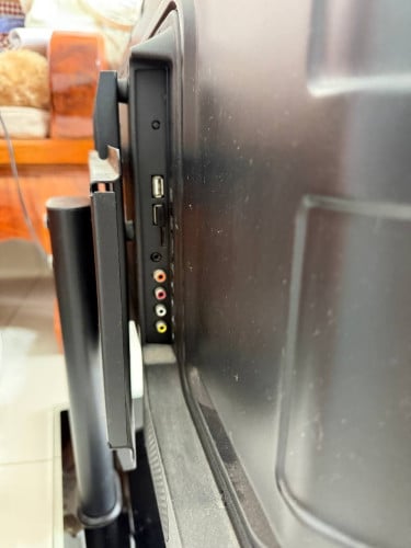 ទូរទស្សន៍ SONY 32អីងស្មាតធីហ្វ្រីប៉ុស្ត៍ខ្មែរកីឡាពត័មាន