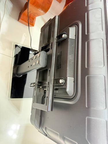 ទូរទស្សន៍ SONY 32អីងស្មាតធីហ្វ្រីប៉ុស្ត៍ខ្មែរកីឡាពត័មាន