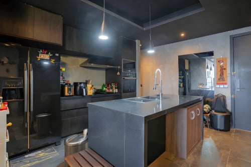 ๐
๐จ๐ซ ๐๐๐ง๐ญ: Stunning 2-Bed Apartment โ The Penthouse Residence, Tunle Bassac