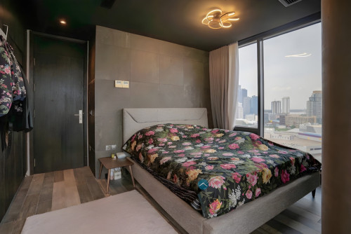 ๐
๐จ๐ซ ๐๐๐ง๐ญ: Stunning 2-Bed Apartment โ The Penthouse Residence, Tunle Bassac