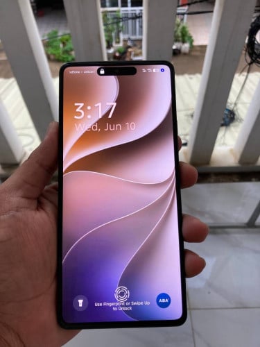 លក់ទូរស័ព្ទ Tecno Pova 6 មួយទឹកស្អាត (Tecno Pova 6 for Sale)