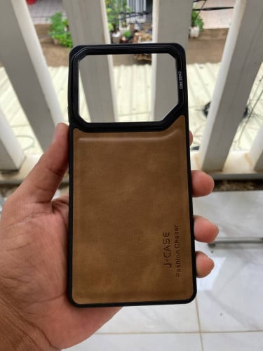 លក់ទូរស័ព្ទ Tecno Pova 6 មួយទឹកស្អាត (Tecno Pova 6 for Sale)