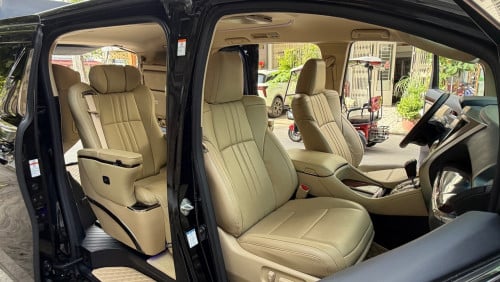 មហាសែនថ្មី Toyota Alphard 015 up 024 Hybrid