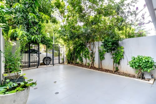 ๐
๐จ๐ซ ๐๐๐ง๐ญ: Twin Villa For Rent- Chip Mong 598