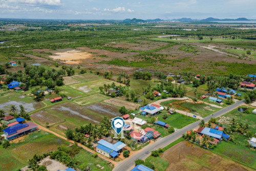 #សម្រាប់លក់ 🌴 ដីទំហំ 360 ម៉ែត្រការ៉េ ជាប់មាត់ផ្លូវ – អង្កោល ខេត្តកែប